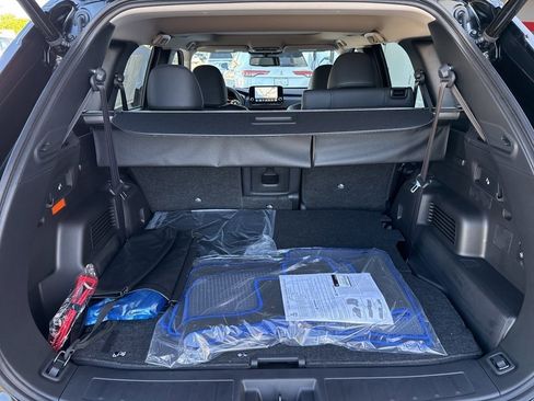 New 2025 Mitsubishi Outlander SEL image 27