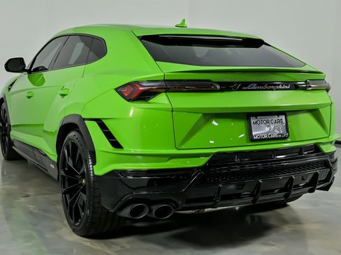 Used 2023 Lamborghini Urus S image 10