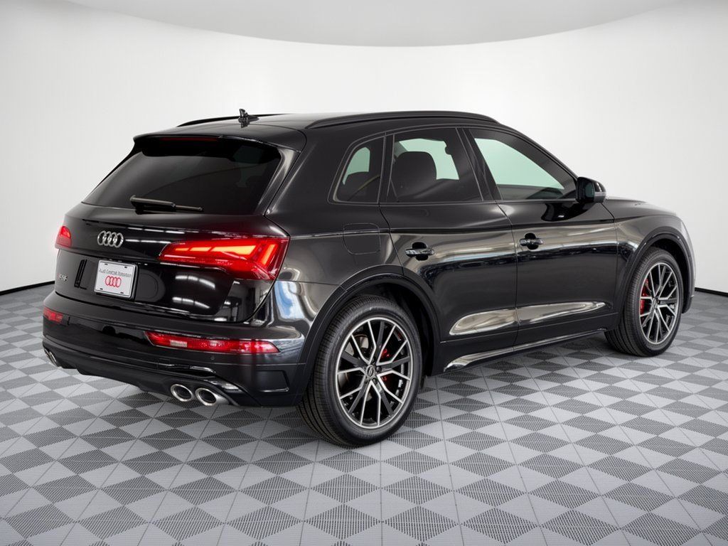 Used 2023 Audi SQ5 Premium Plus w/ Premium Plus Package AWD/4WD image 9