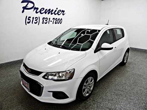 Used 2020 Chevrolet Sonic LT image 1