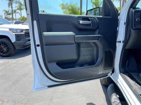 New 2025 Chevrolet Silverado 1500 Custom image 22