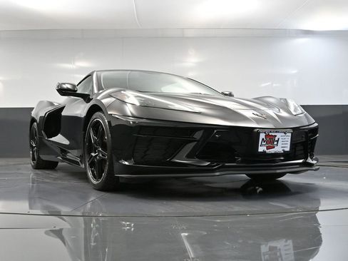 Used 2023 Chevrolet Corvette Stingray Premium Cpe w/ Z51 Performance Package image 52