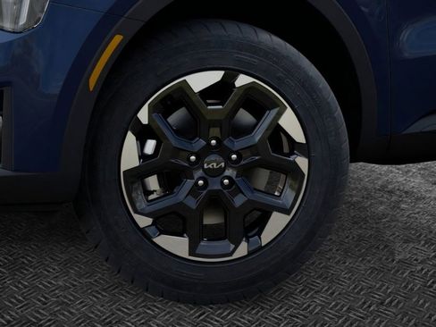 New 2026 Kia Sorento S image 9