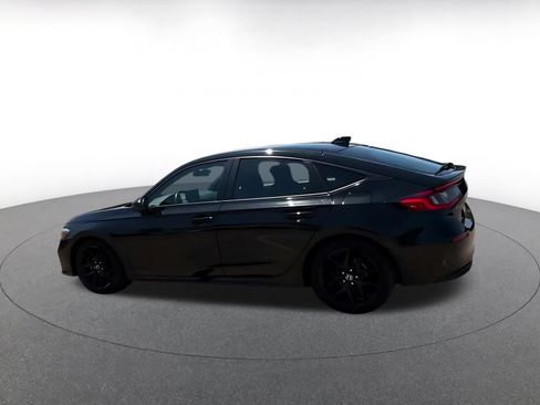 Used 2025 Honda Civic Sport image 8