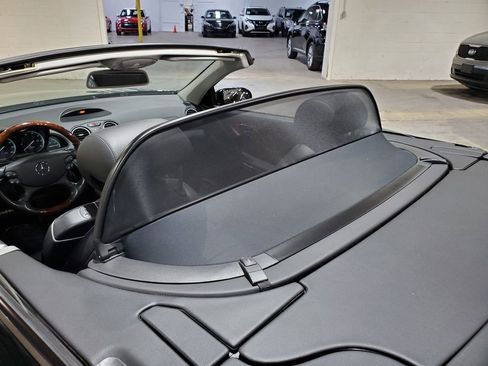 Used 2008 Mercedes-Benz SL 550 image 37