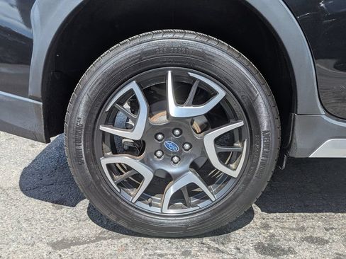 Used 2019 Subaru Crosstrek Hybrid w/ Moonroof Package w/Navigation AWD/4WD image 58