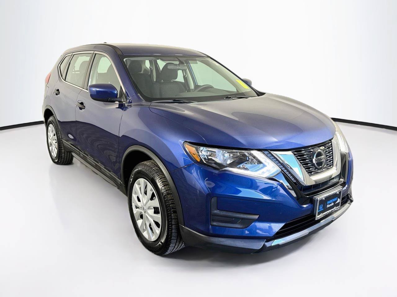 Used 2018 Nissan Rogue S AWD/4WD image 11