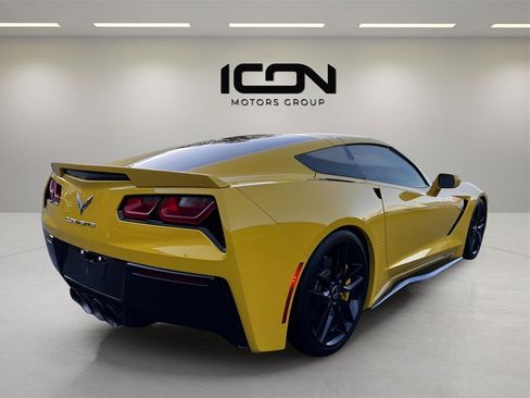 Used 2015 Chevrolet Corvette Stingray Coupe w/ 2LT Preferred Equipment Group image 9