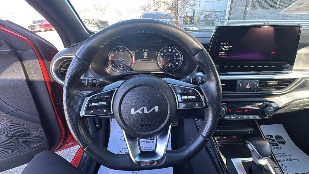 Used 2024 Kia Forte GT-Line w/ GT-Line Premium Package FWD image 16