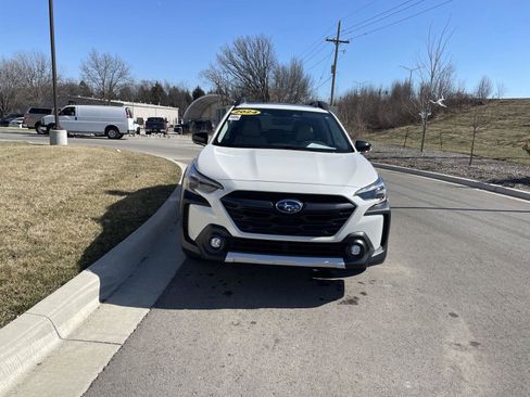 Used 2024 Subaru Outback Limited image 22