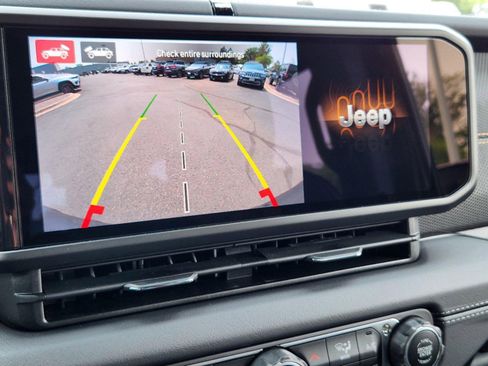 New 2024 Jeep Wrangler Unlimited Rubicon 392 image 28