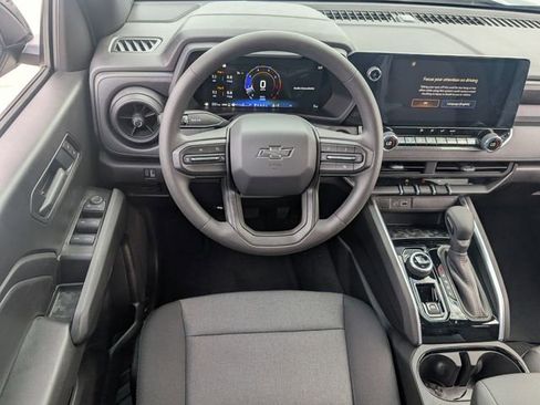 New 2026 Chevrolet Colorado Trail Boss AWD/4WD image 9