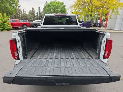 Used 2022 GMC Sierra 3500 SLT w/ Driver Alert Package I AWD/4WD image 22