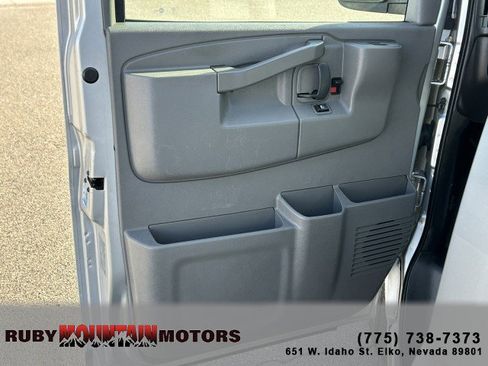 Used 2017 Chevrolet Express 2500 LS image 10