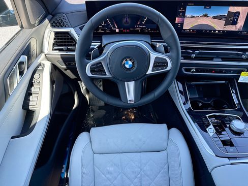 New 2026 BMW X5 sDrive40i w/ Executive Package image 17
