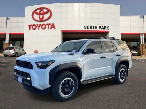 New 2026 Toyota 4Runner TRD Off-Road Premium AWD/4WD image 1