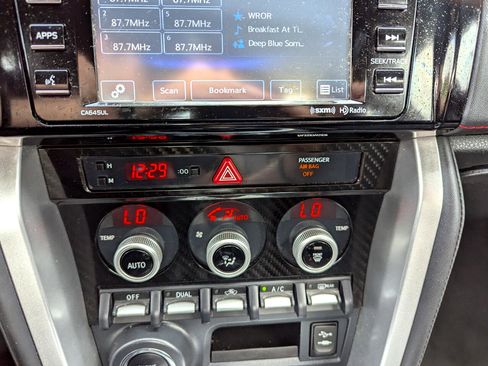 Used 2017 Subaru BRZ Limited w/ Performance Package image 23