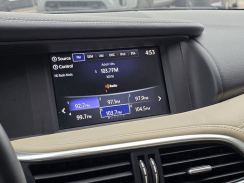 Used 2019 INFINITI QX30 w/ Navigation Package image 20