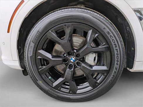 Used 2019 BMW X7 xDrive40i w/ Premium Package image 27