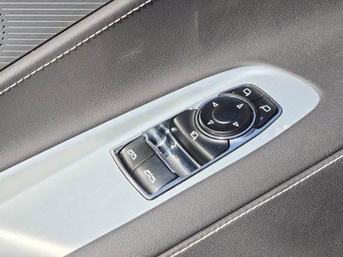 Used 2022 Chevrolet Corvette Stingray Preferred Cpe w/ Z51 Performance Package image 38