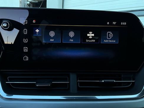 Used 2025 Chevrolet Trax LT image 29