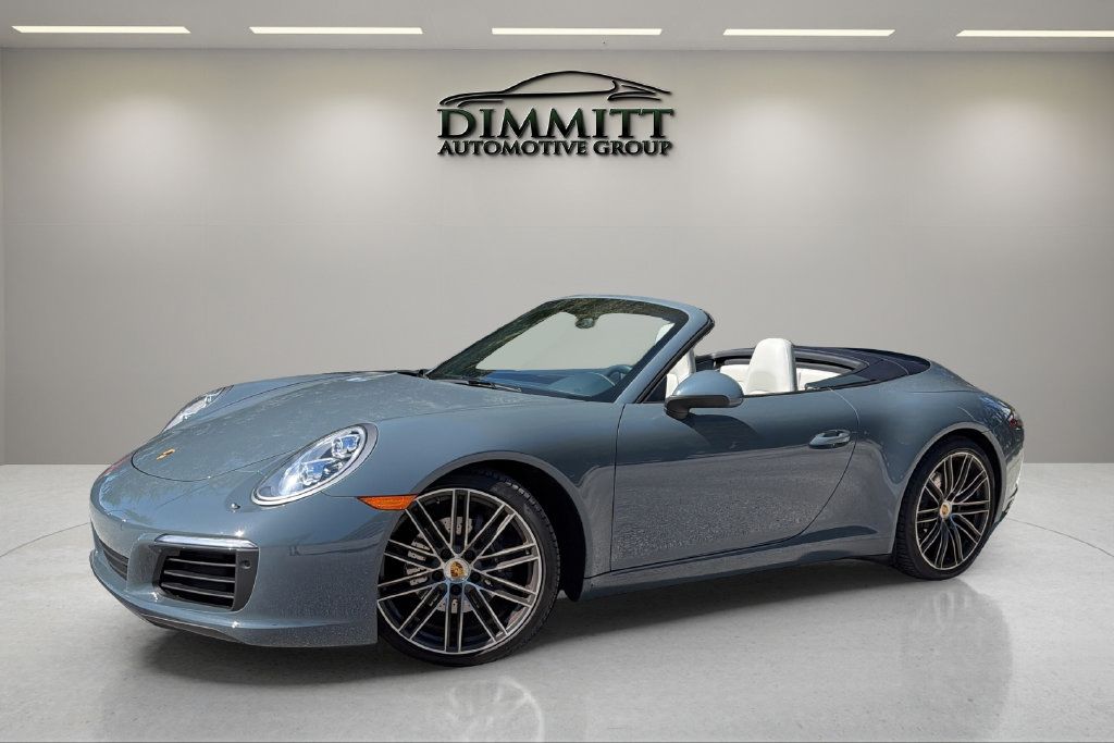 Used 2017 Porsche 911 Carrera RWD image 2