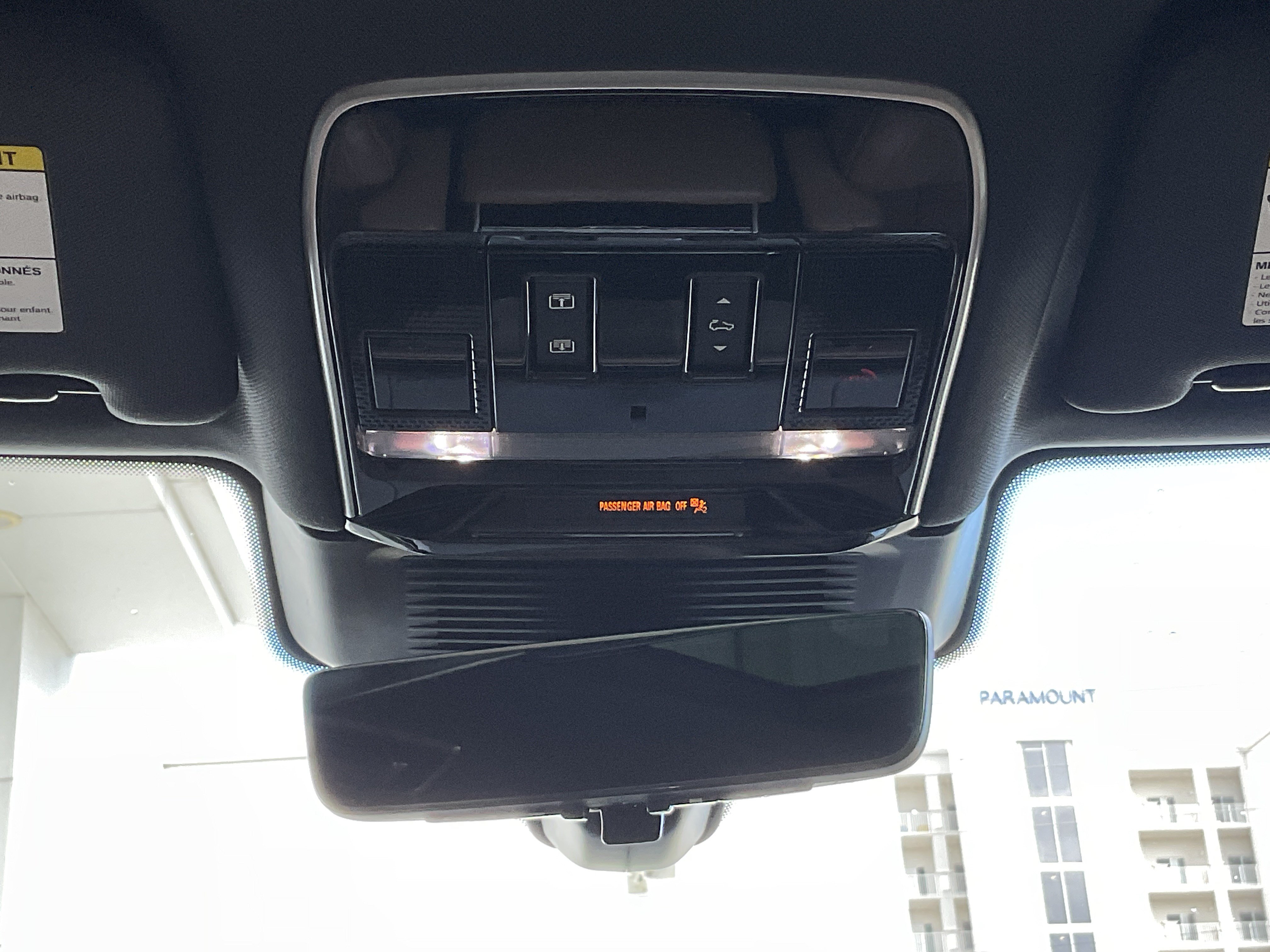 Used 2024 Land Rover Range Rover SE AWD/4WD image 19