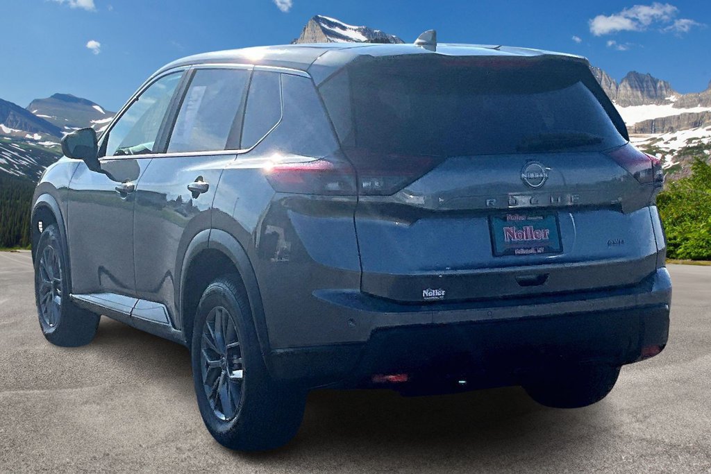 Used 2026 Nissan Rogue SV AWD/4WD image 13
