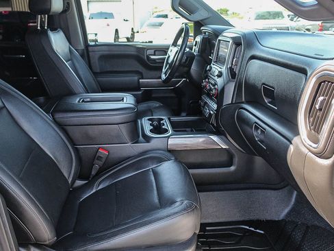 Used 2019 Chevrolet Silverado 1500 LTZ image 21