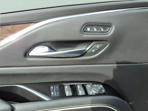 Used 2023 Cadillac Escalade ESV Premium Luxury Platinum w/ LPO, Radiant Package image 18