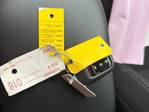 Used 2023 Honda HR-V LX image 27