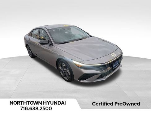 Certified 2025 Hyundai Elantra Sport image 1