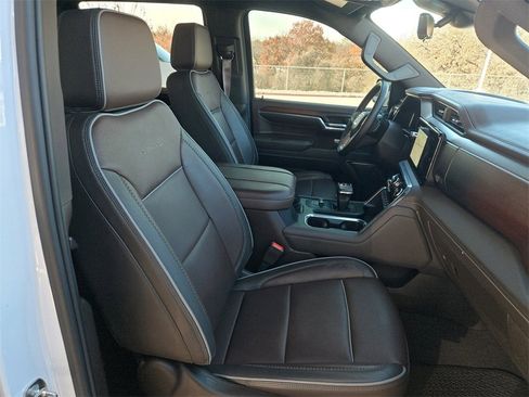 Used 2024 GMC Sierra 1500 Denali w/ Technology Package image 28