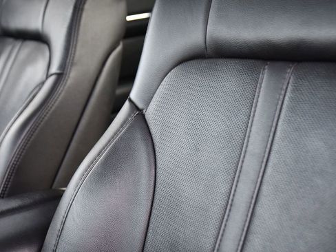 Used 2016 Lincoln MKS AWD image 14