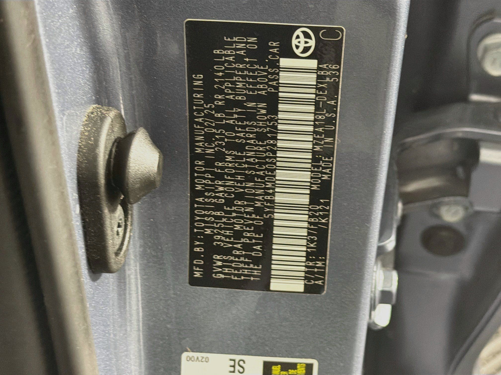 Used 2025 Toyota Corolla LE FWD image 12