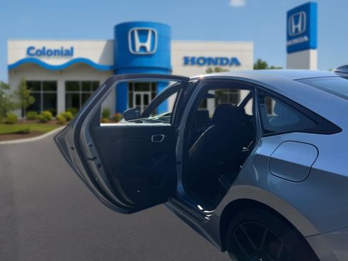 Used 2024 Honda Civic Sport image 32