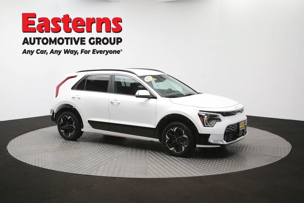 Used 2024 Kia Niro Wind w/ Wind Preserve Package FWD image 46