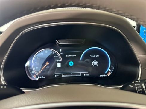 Used 2023 Genesis GV80 2.5T w/ Prestige 20" Package image 17