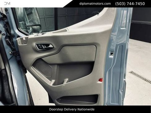 Used 2020 Ford Transit 250 148 High Roof Extended RWD image 22