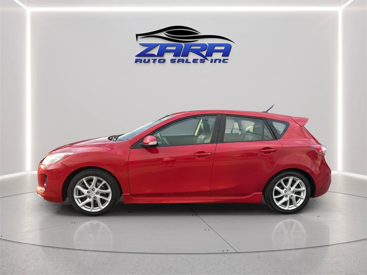Used 2012 MAZDA MAZDA3 s Grand Touring w/ Tech Pkg FWD image 4