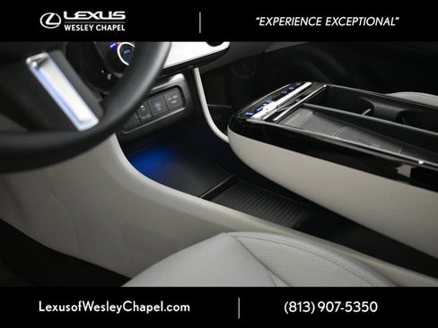 Used 2025 Hyundai Tucson Limited w/ Tow & Go Package image 34