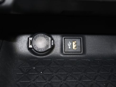 Used 2023 Toyota RAV4 XLE w/ Convenience Package image 44