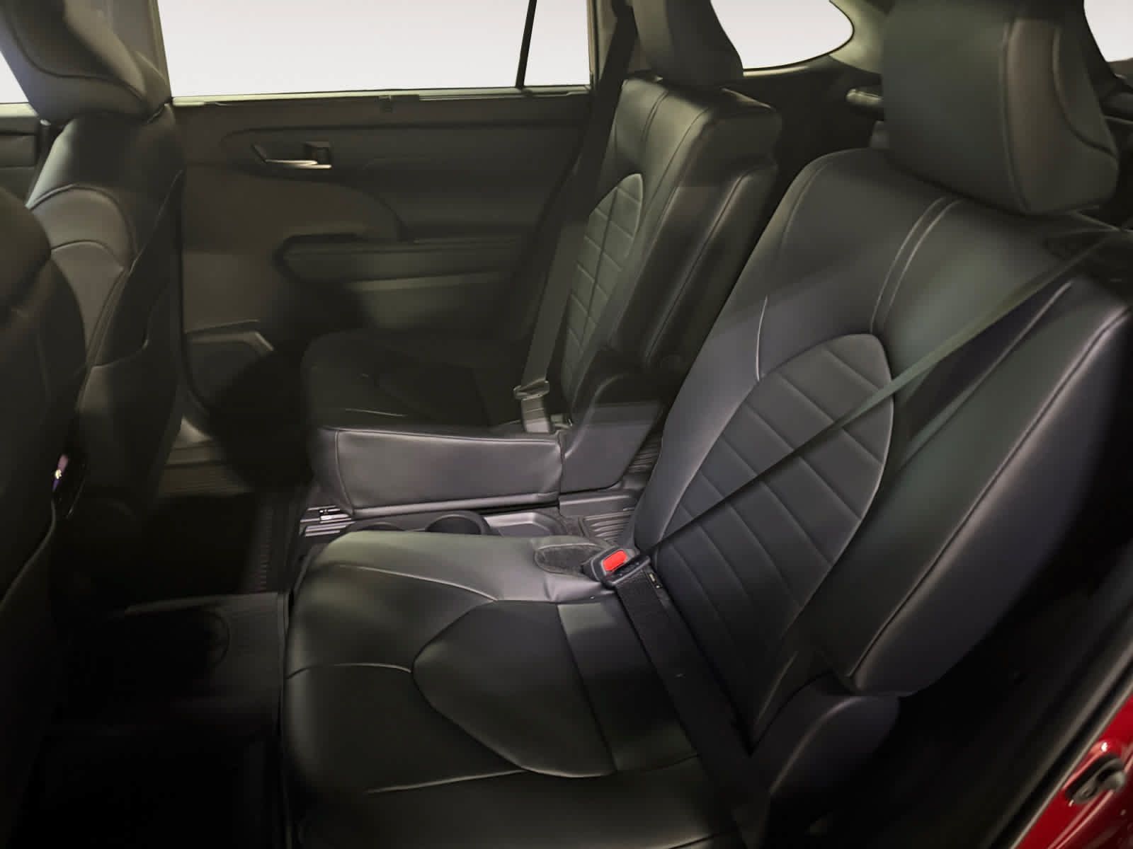 New 2026 Toyota Highlander XLE AWD/4WD image 17