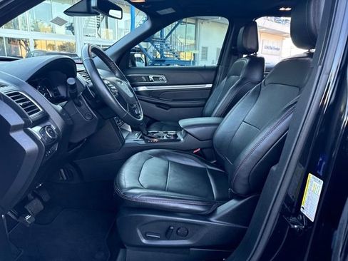 Used 2019 Ford Explorer Sport w/ Equipment Group 401A image 9
