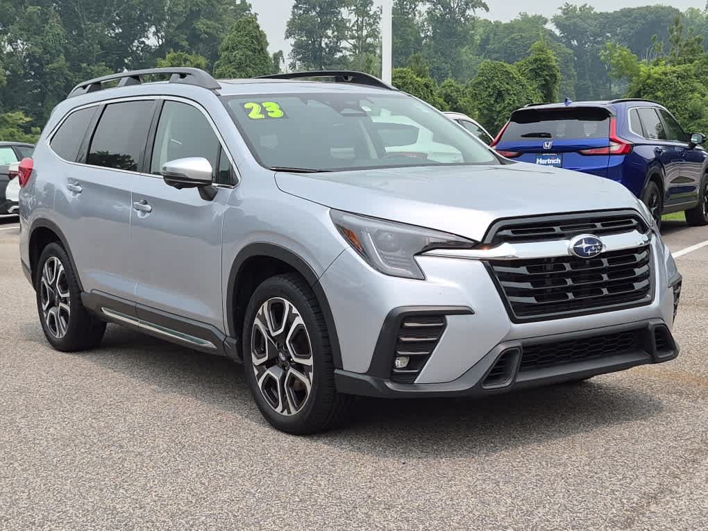 Used 2023 Subaru Ascent Limited w/ Technology Package AWD/4WD image 2