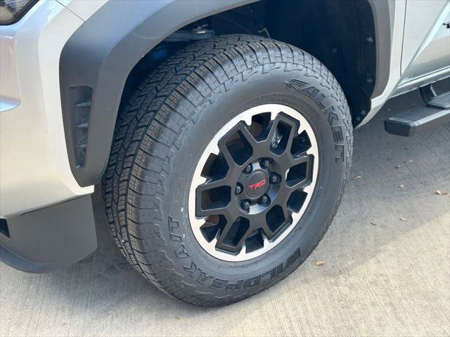 Certified 2026 Toyota Tacoma TRD Off-Road w/ TRD Off Road Upgrade Package AWD/4WD image 9