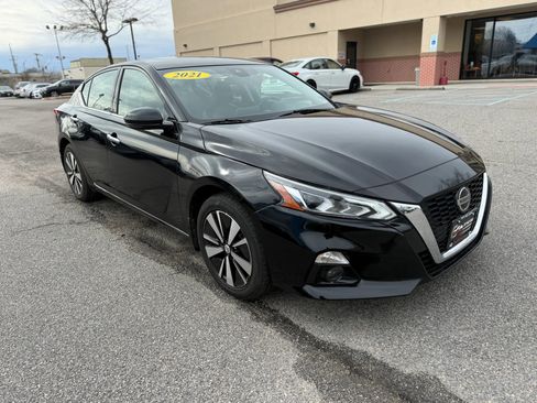 Used 2021 Nissan Altima 2.5 SL image 6