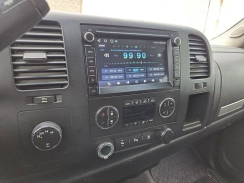 Used 2010 Chevrolet Silverado 1500 LT w/ Power Pack Plus image 9