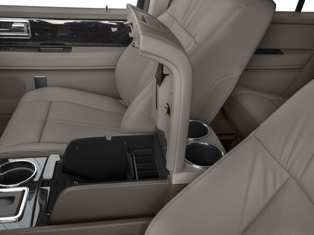 Used 2016 Lincoln Navigator L Select RWD image 14