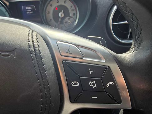 Used 2014 Mercedes-Benz SL 550 image 26